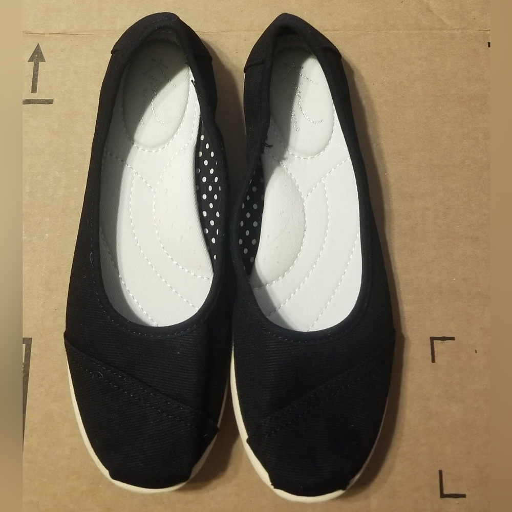 Kim Rogers Cadey 6M black shoes, EUC - Picture 1 of 6